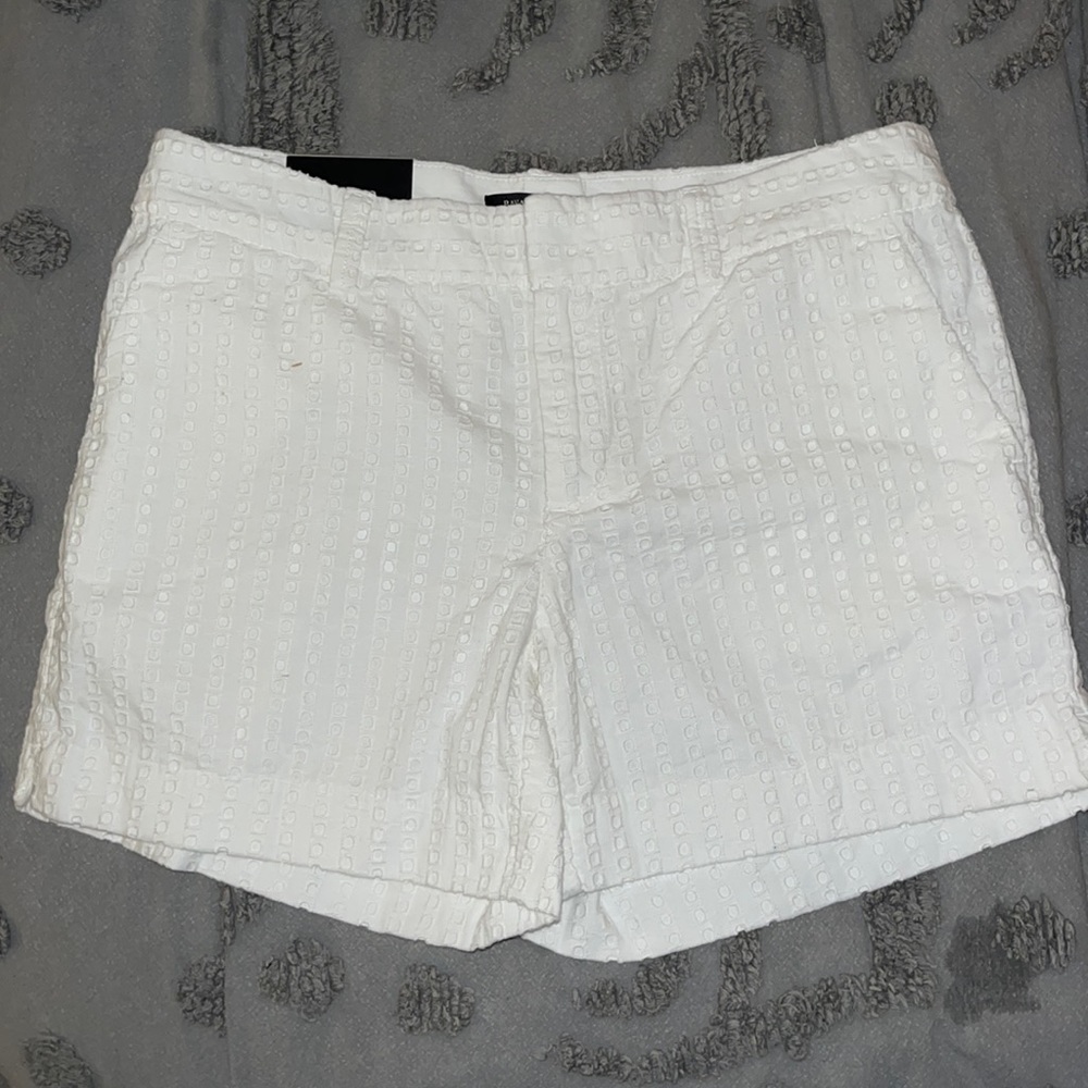 Ladies eyelet shorts